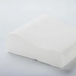 Almohada Viscoelástica Ergonómica De Viaje 25x30cm Pikolin Home -CONFORAMA Ventas 775a2bfc2540102e1773435a376308319ac59ebe a1223956d3434ccaa6ba36646cedf93f