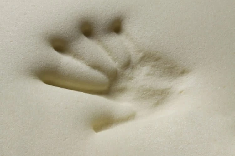 Almohada Cervical Viscoelástica | HÄUSBED | Almohada Ortopédica Para Cama, Funda Lavable. 70 Cm 5 Almohada Cervical Viscoelástica | HÄUSBED | Almohada Ortopédica Para Cama, Funda Lavable. 70 Cm - Imagen 3