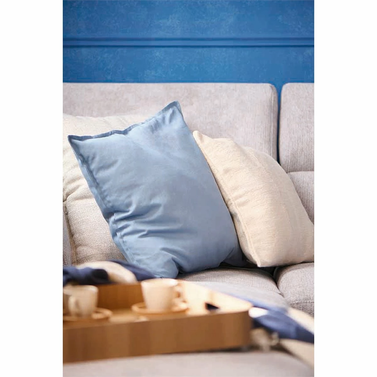 Cojín MIAMI Color ESMERALDA 60x60cm 4 Cojín MIAMI Color ESMERALDA 60x60cm - Imagen 2